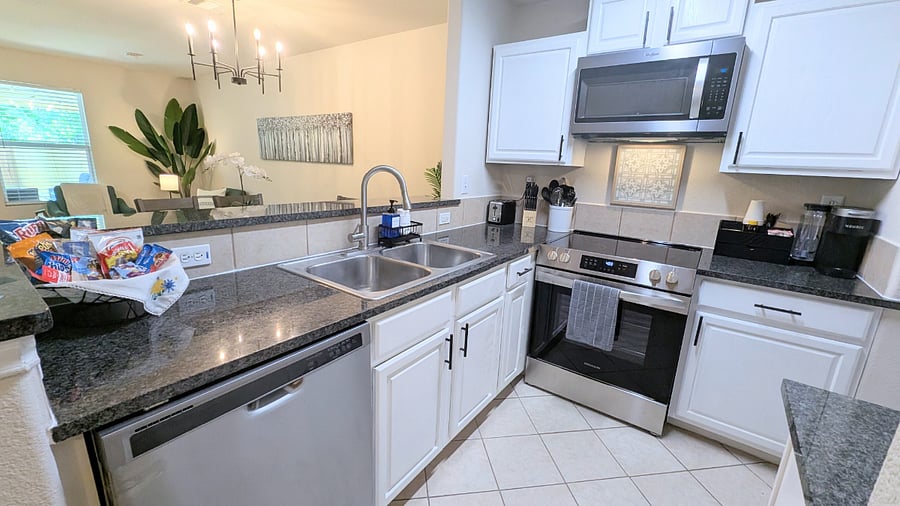 Furnished Finder property 884729_1 photo 32