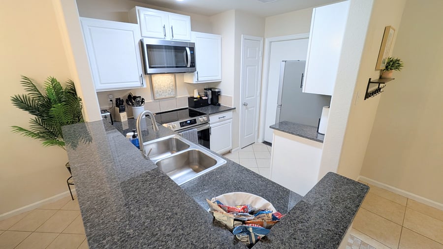 Furnished Finder property 884729_1 photo 16
