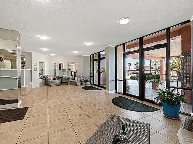 Furnished Finder property 884732_1 photo 8