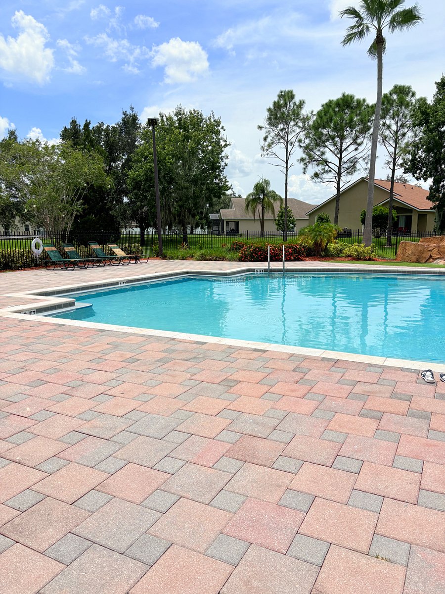 Furnished Finder property 884750_1 photo 26