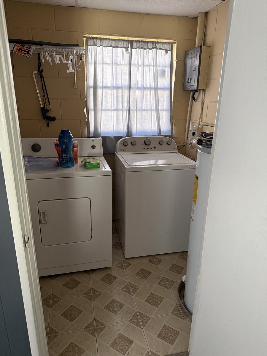 Furnished Finder property 884752_1 photo 9