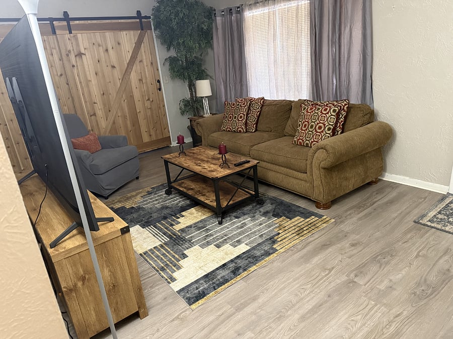 Furnished Finder property 884752_1 photo 11