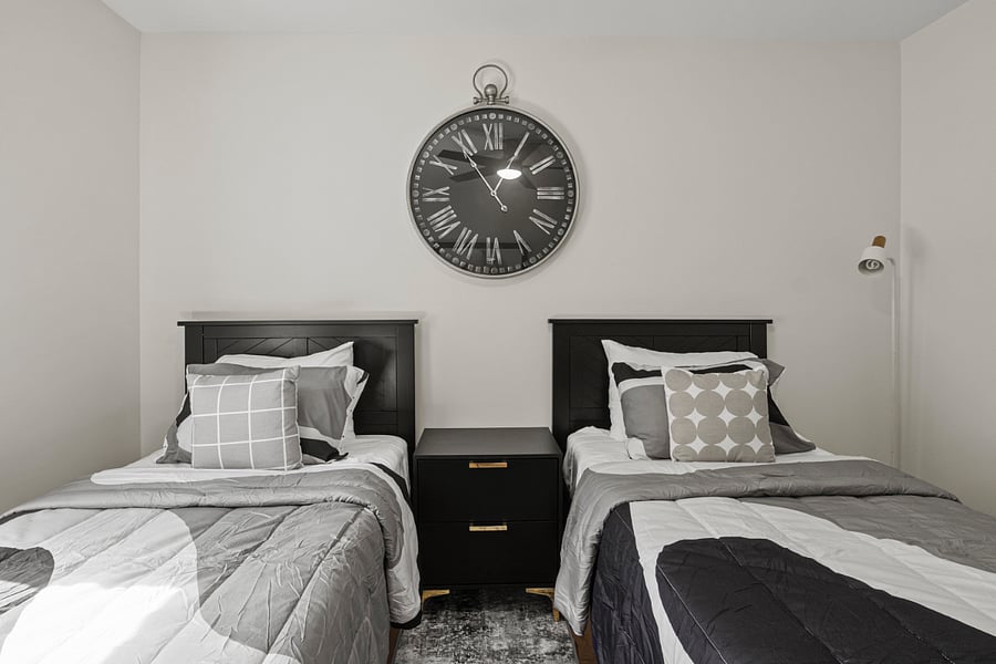 Furnished Finder property 884755_1 photo 35