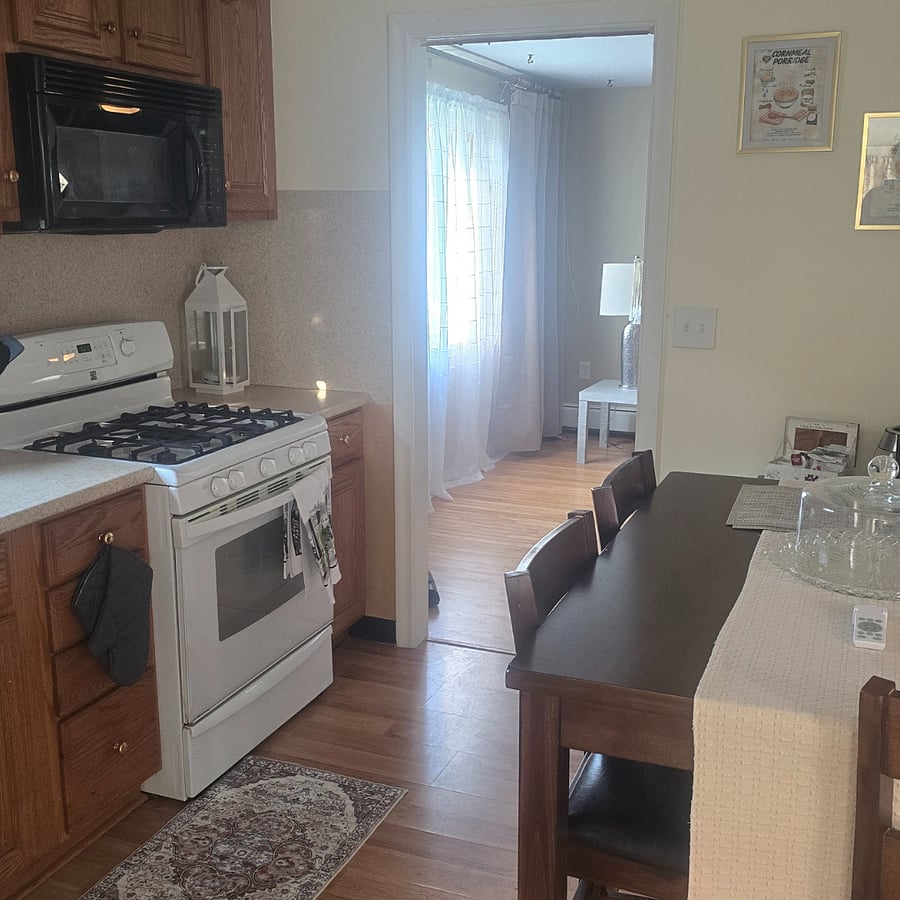 Full Service kitchen