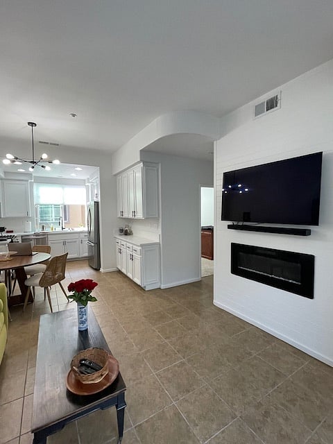 Furnished Finder property 884786_1 photo 8