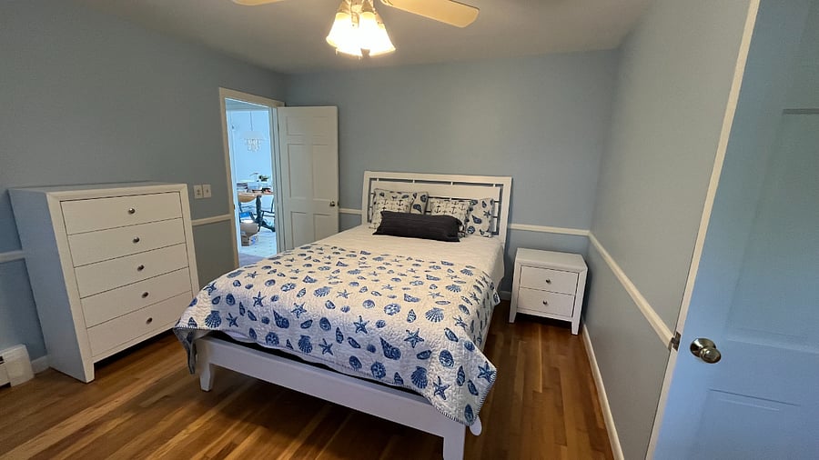 Second bedroom