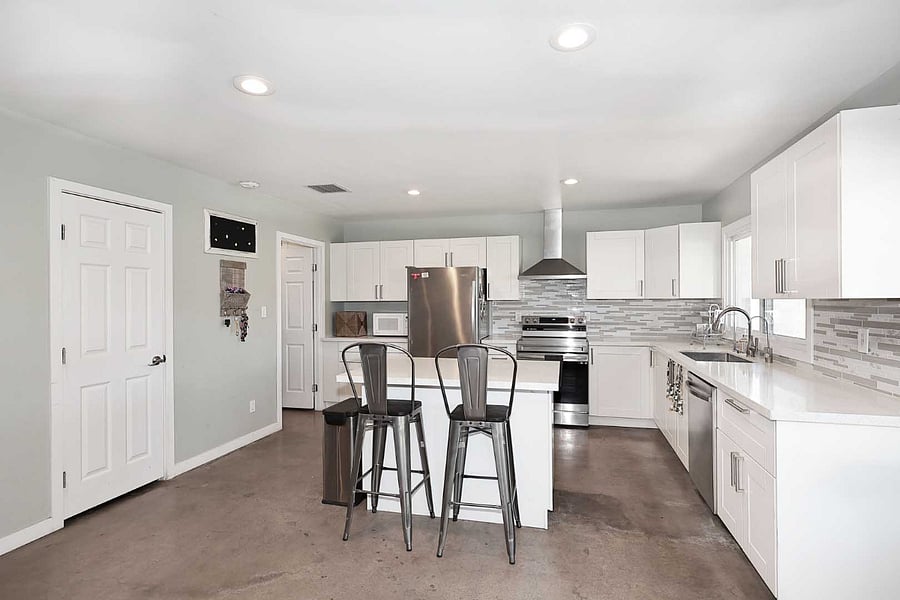 Furnished Finder property 884800_1 photo 11