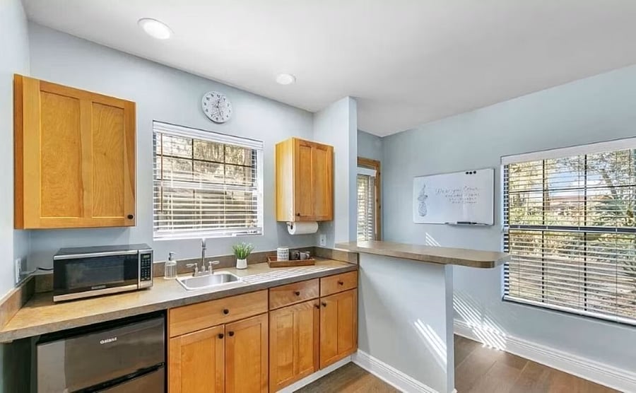 Furnished Finder property 884806_1 photo 9