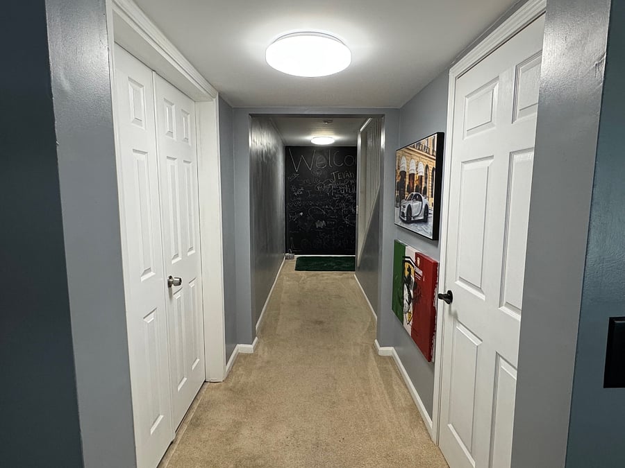 Hallway to Kitchenette & Chalk Wall :)