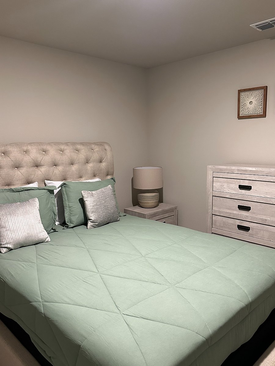 Furnished Finder property 884823_1 photo 7