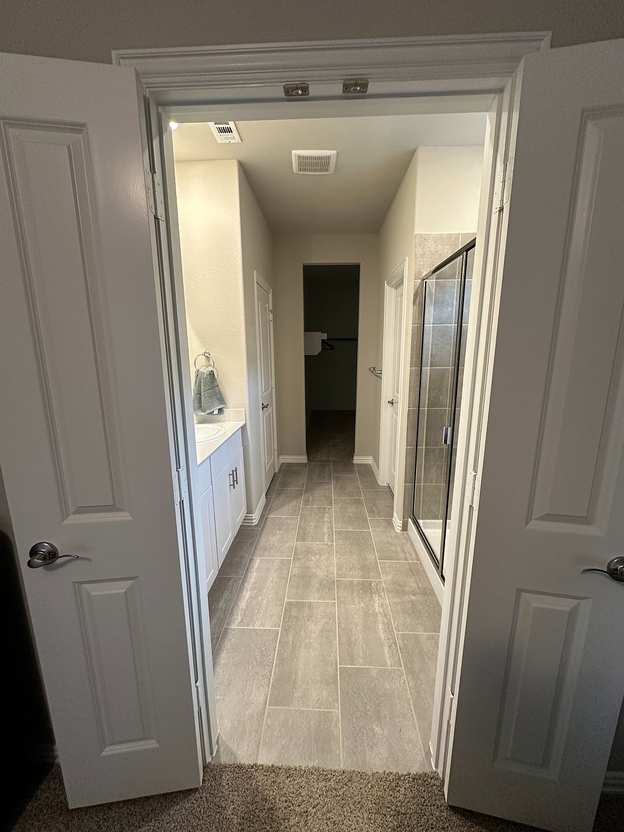 Furnished Finder property 884823_1 photo 13