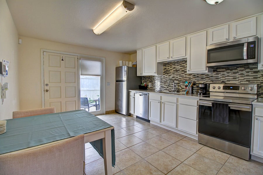 Furnished Finder property 884847_1 photo 8