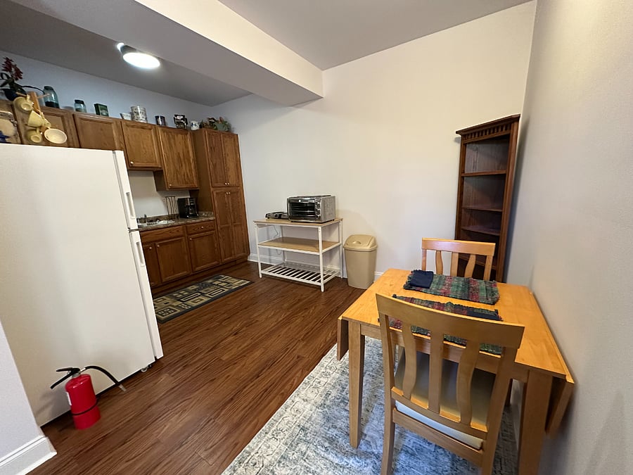 Furnished Finder property 884849_1 photo 3