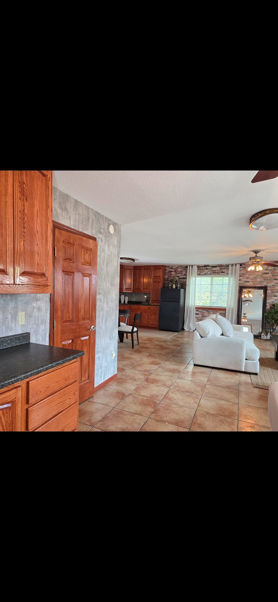 Furnished Finder property 884864_1 photo 16