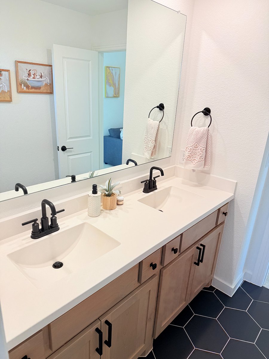 Furnished Finder property 884872_1 photo 16