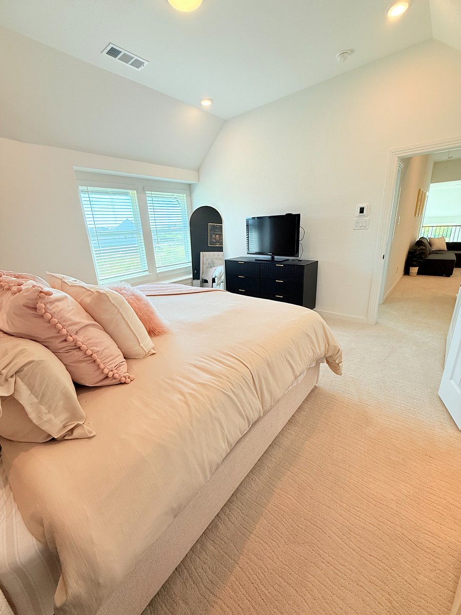 Furnished Finder property 884872_1 photo 22