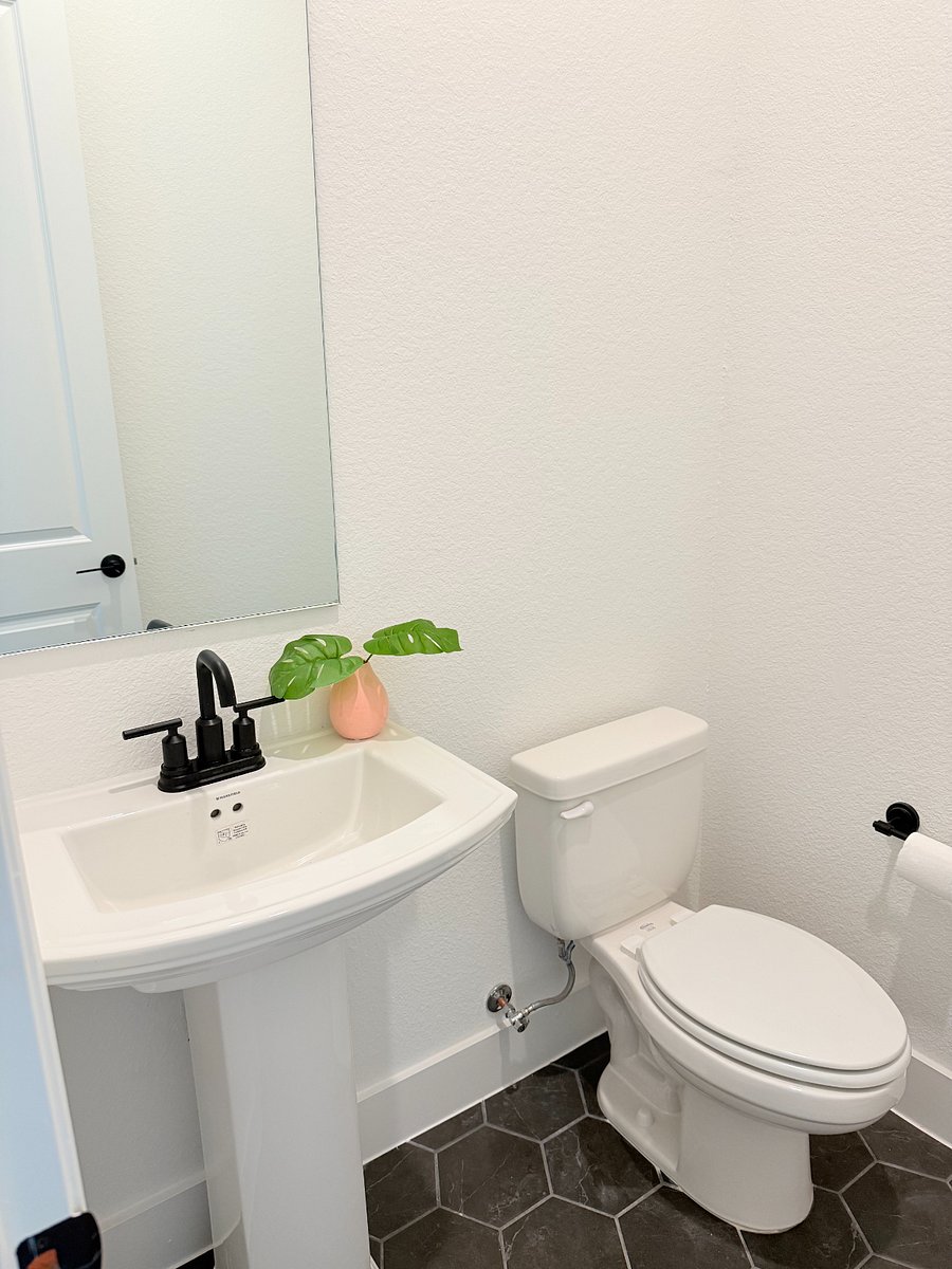 Furnished Finder property 884872_1 photo 10
