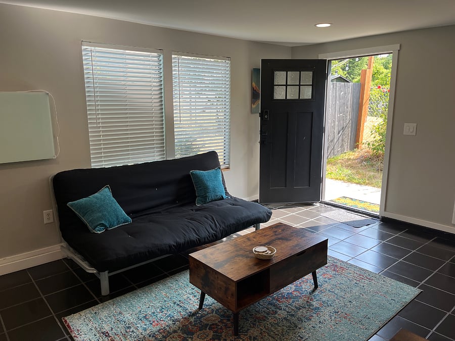 Furnished Finder property 884882_1 photo 4