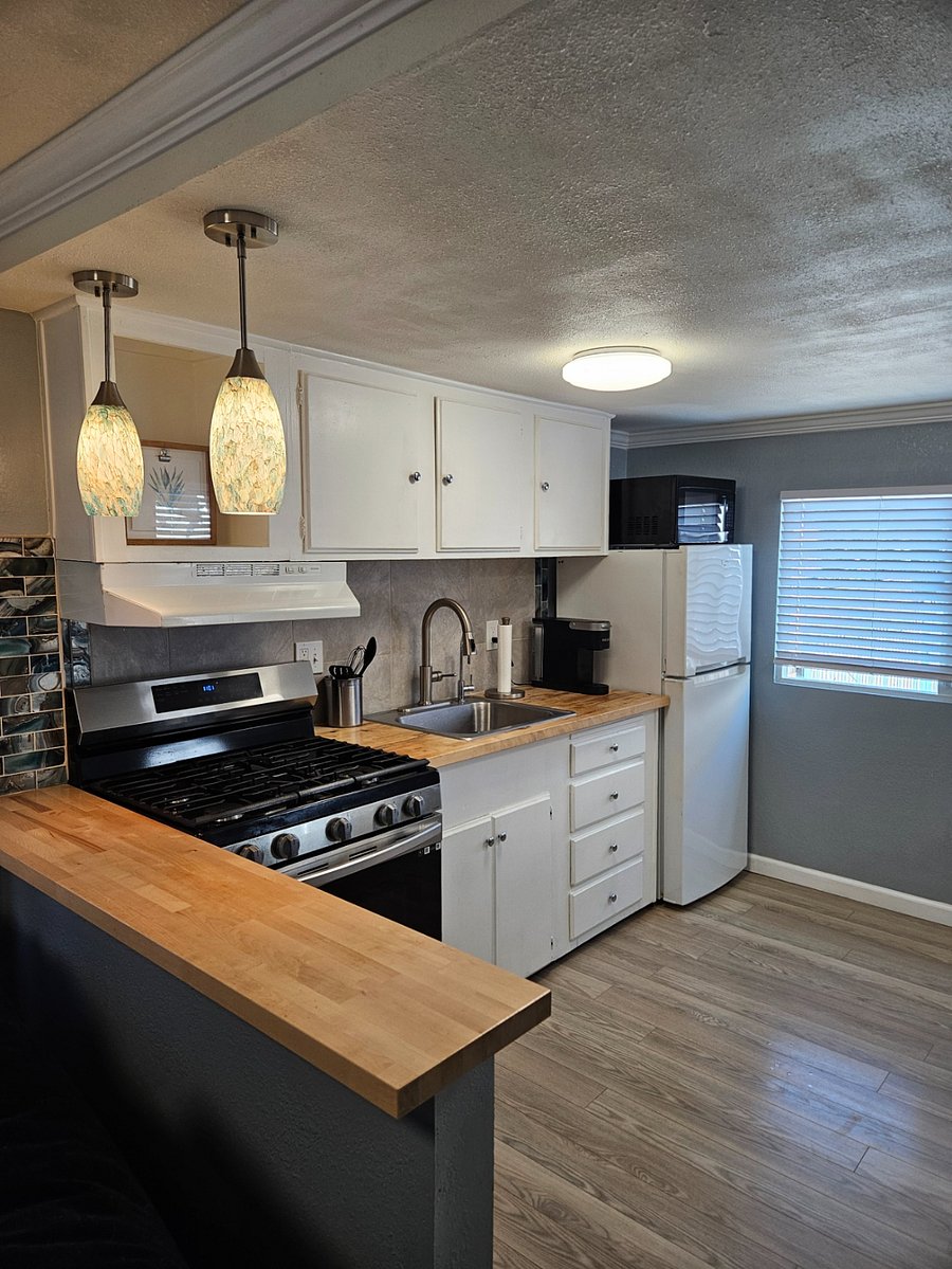 Furnished Finder property 884889_1 photo 3