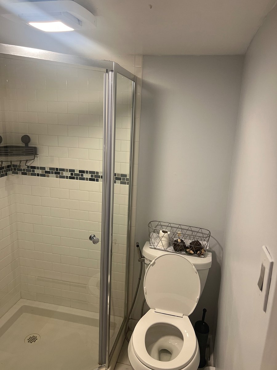 Furnished Finder property 884900_2 photo 9