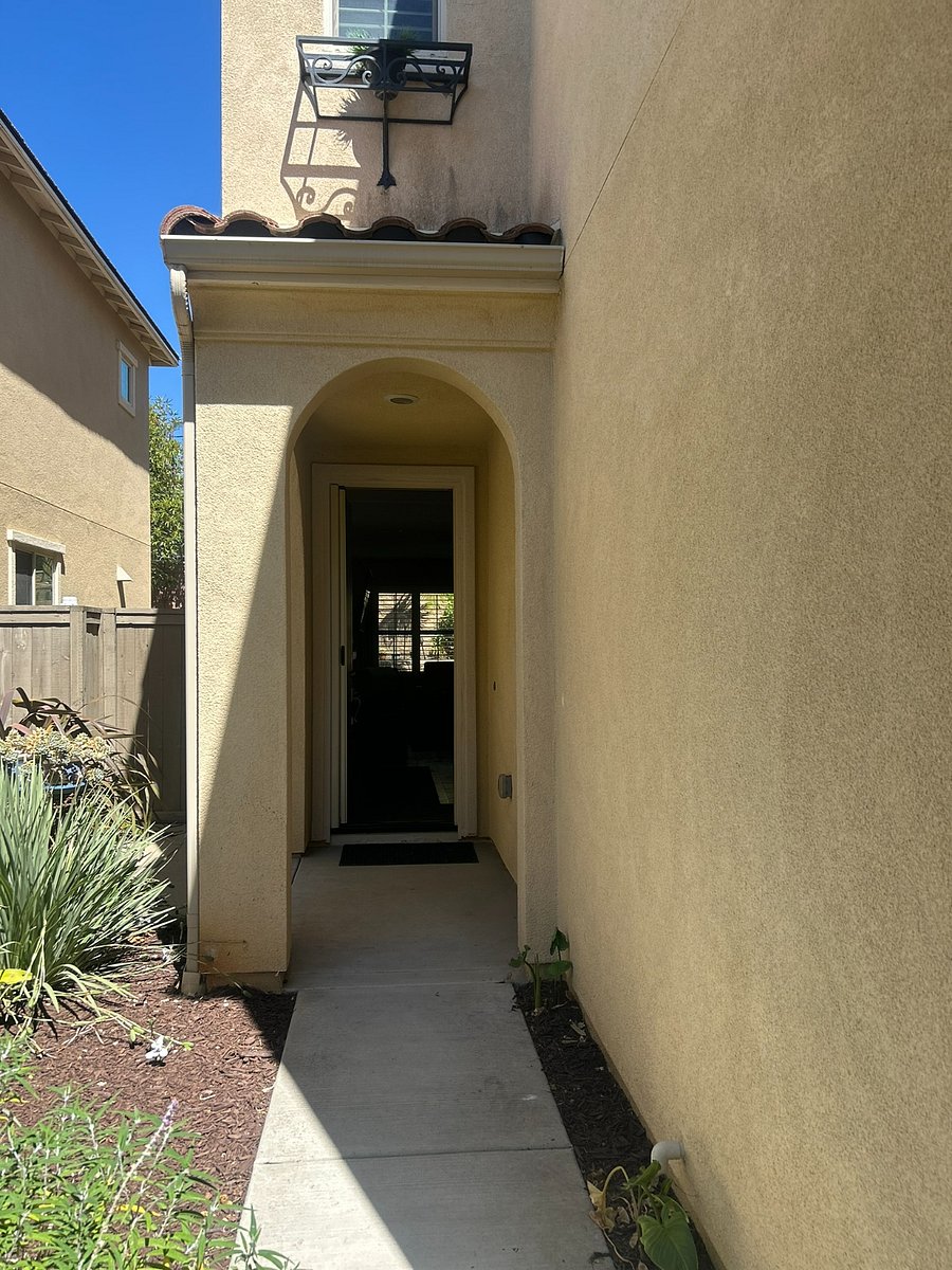 Furnished Finder property 884926_1 photo 18