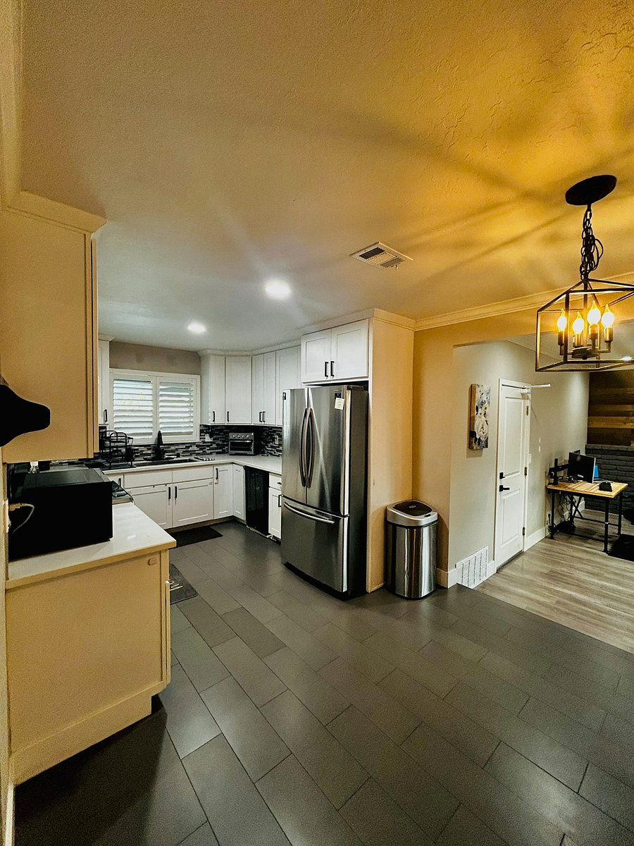 Furnished Finder property 884936_1 photo 25