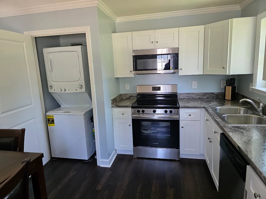 Furnished Finder property 884993_1 photo 7