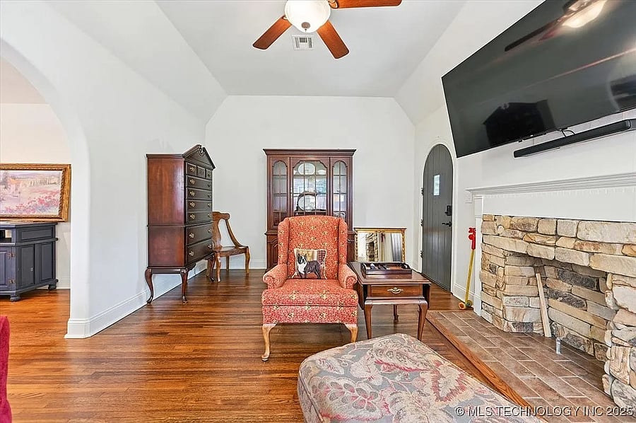 Furnished Finder property 885019_1 photo 6