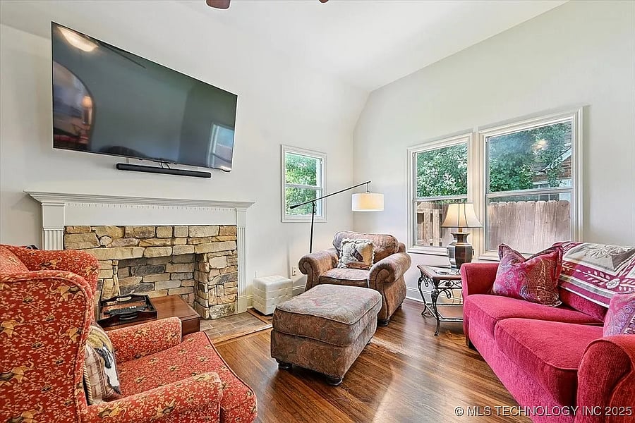 Furnished Finder property 885019_1 photo 11