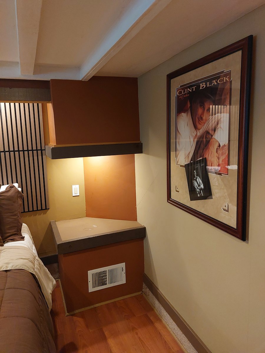 Furnished Finder property 885030_1 photo 23