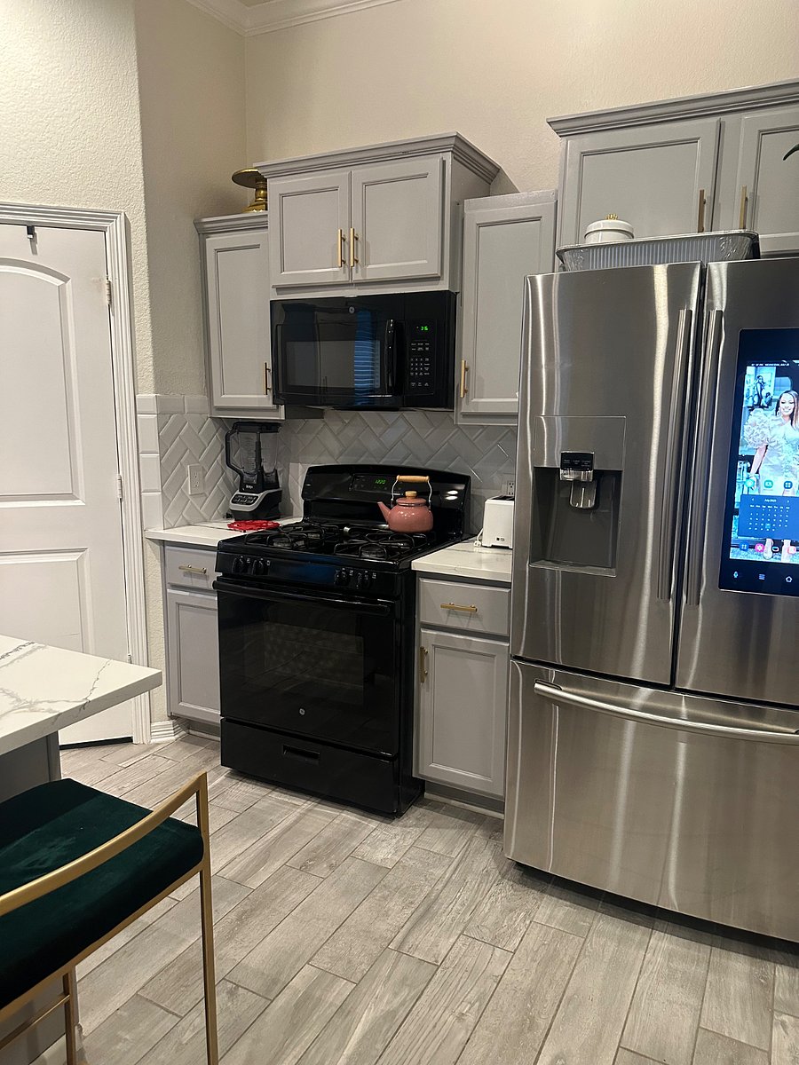 Furnished Finder property 885033_1 photo 3