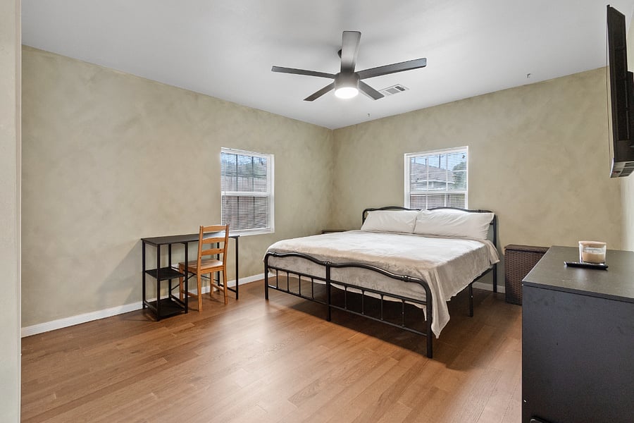 Furnished Finder property 885040_1 photo 16