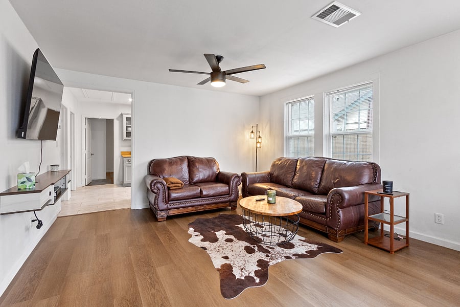 Furnished Finder property 885040_1 photo 4