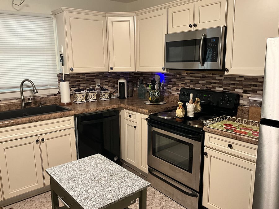 Furnished Finder property 885060_1 photo 4