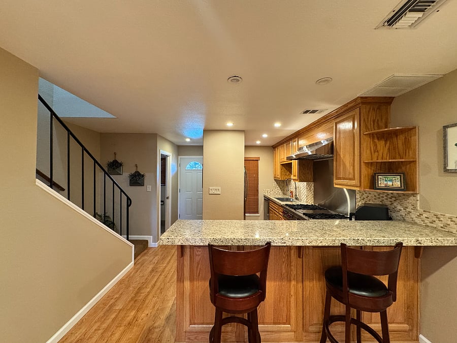 Furnished Finder property 885095_1 photo 3
