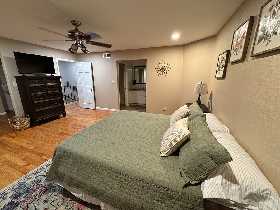 Furnished Finder property 885095_1 photo 14