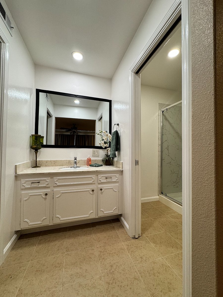 Furnished Finder property 885095_1 photo 17