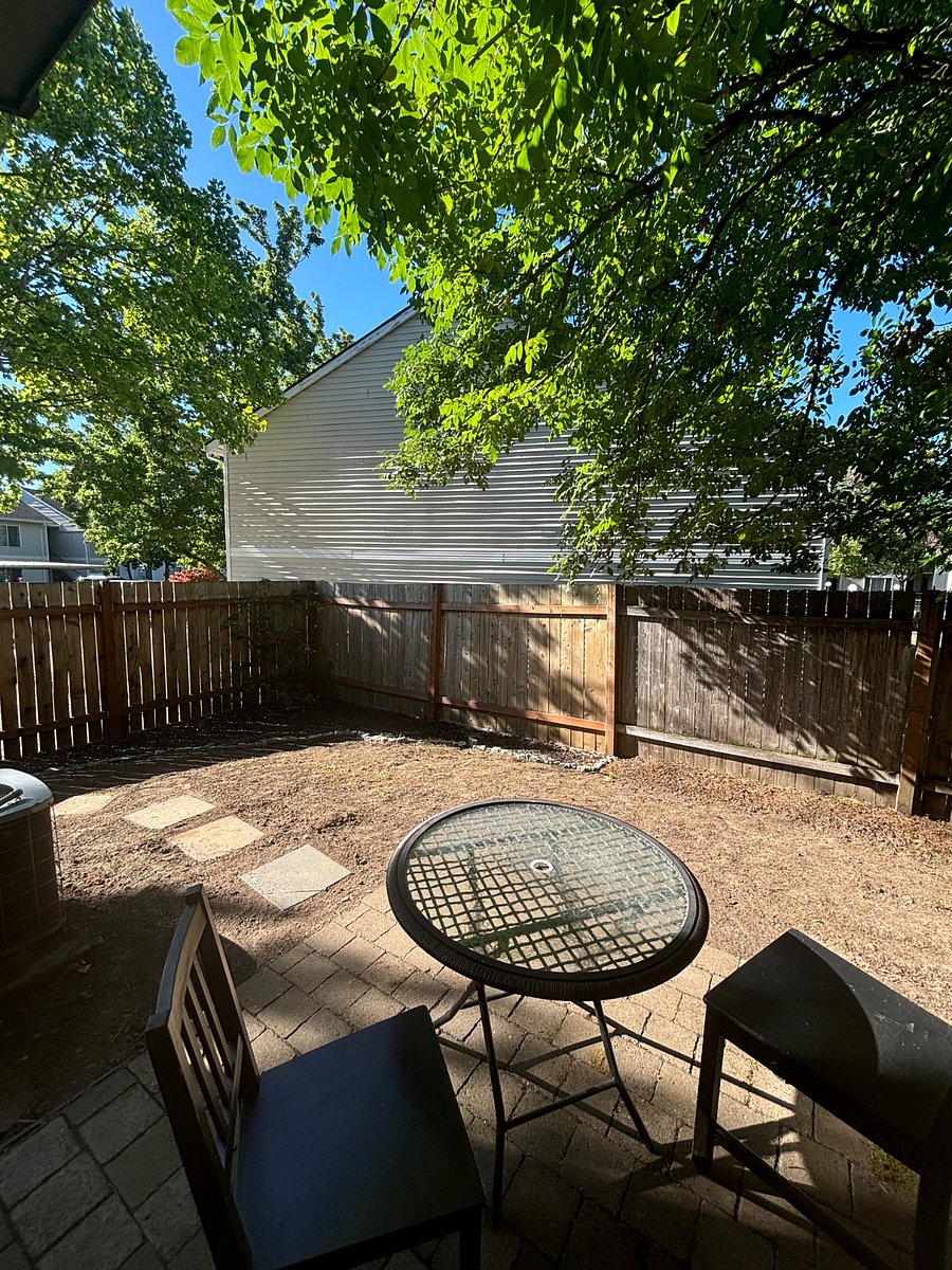 Furnished Finder property 885099_1 photo 17