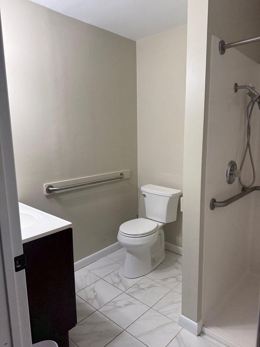 Furnished Finder property 885102_1 photo 13