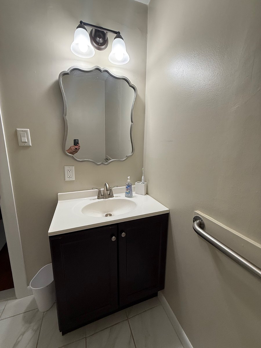 Furnished Finder property 885102_1 photo 14