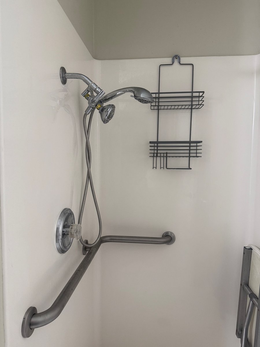 Furnished Finder property 885102_1 photo 15