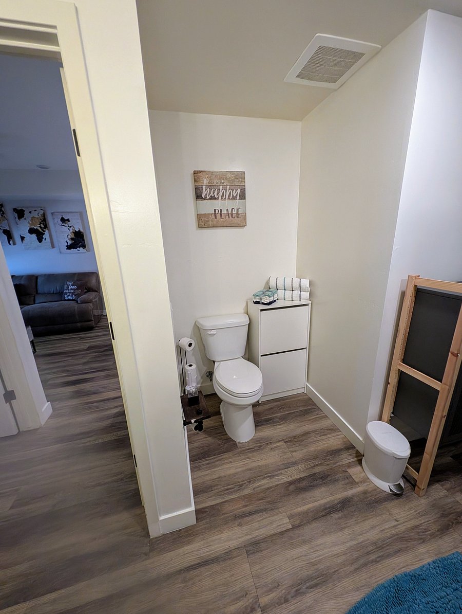 Furnished Finder property 885116_1 photo 18
