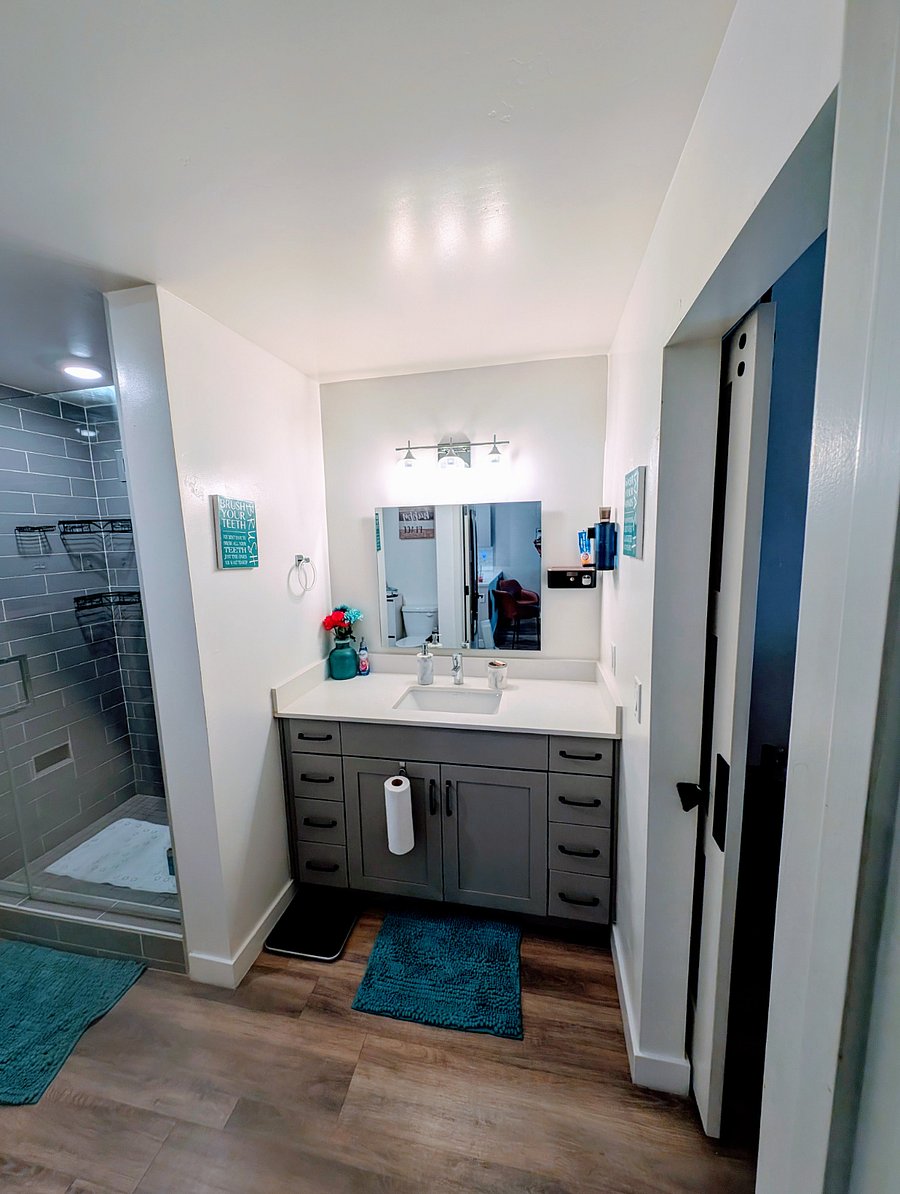 Furnished Finder property 885116_1 photo 17
