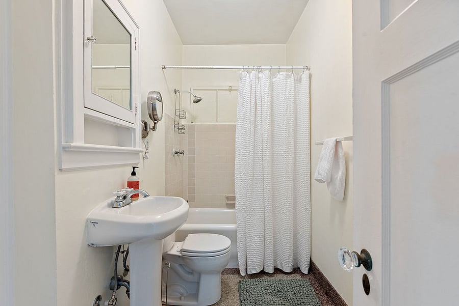 Furnished Finder property 885124_1 photo 11