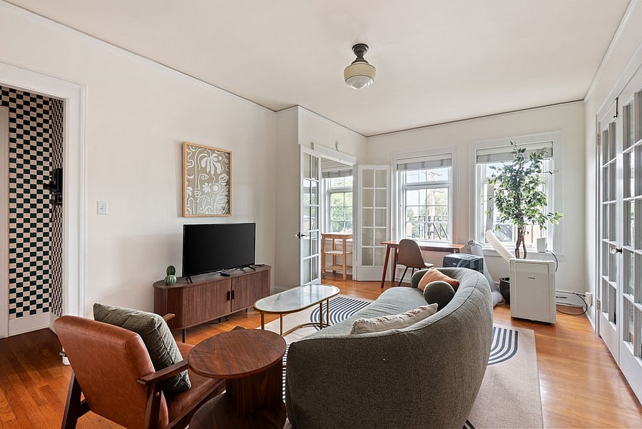 Furnished Finder property 885124_1 photo 16