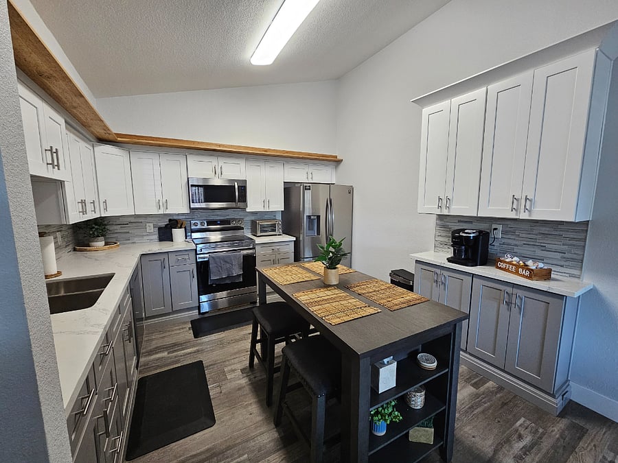 Furnished Finder property 885131_1 photo 4