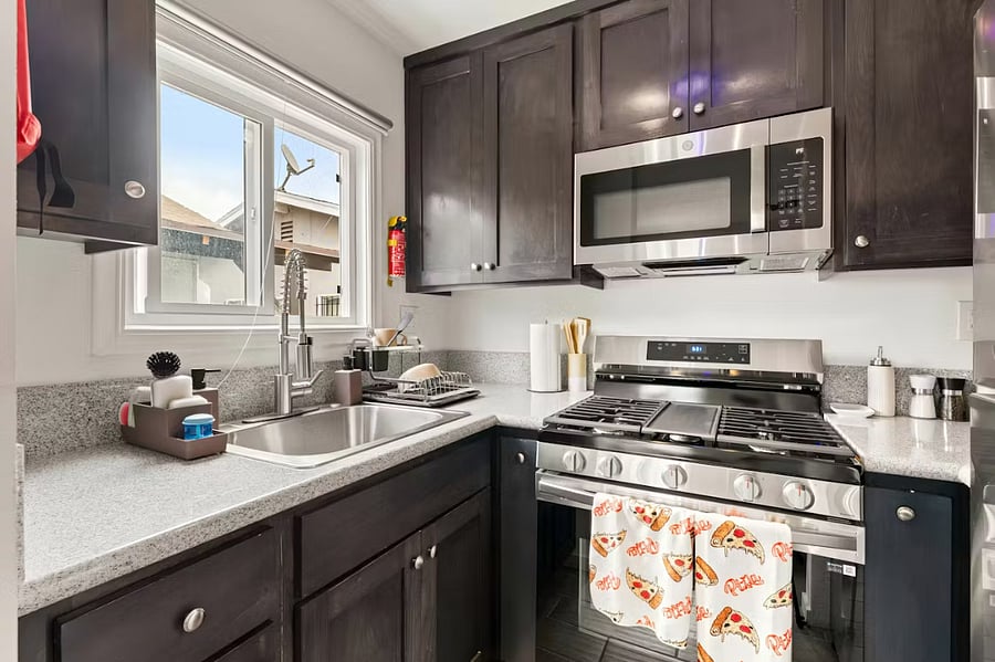 Furnished Finder property 885136_1 photo 9