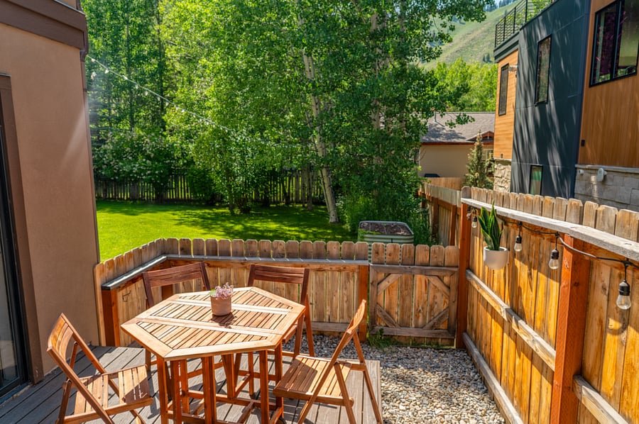 Outdoor Seating