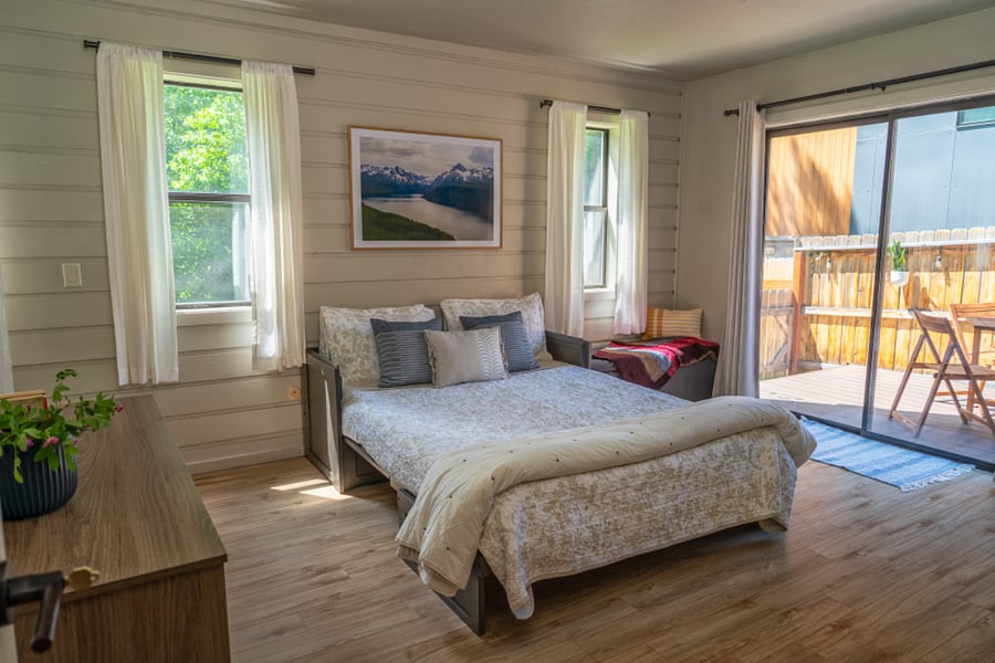 Bedroom 2, with Full Bed