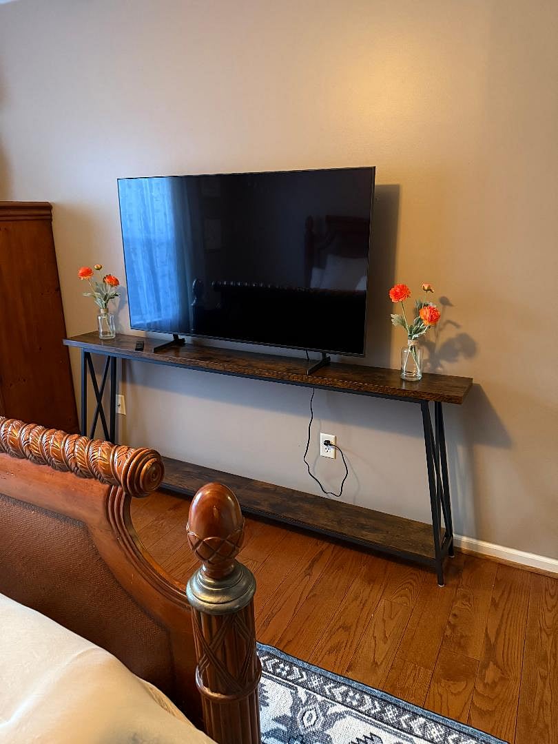 1/2 with Master Bedroom